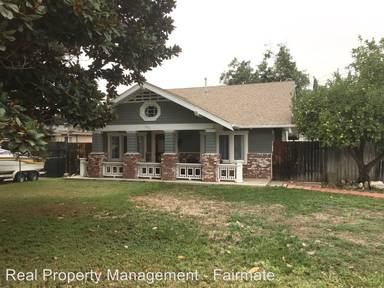Main picture of 3585 Vineland Ave