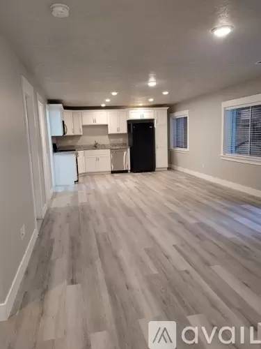 Main picture of 2734 W 120 N