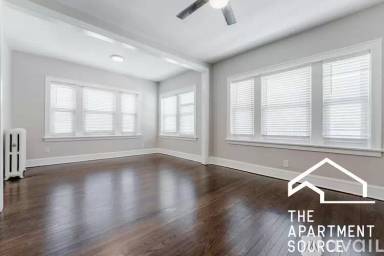 Main picture of 5306 N Ashland Ave