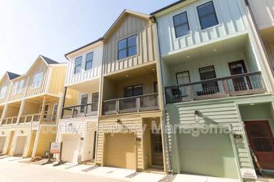 Main picture of 642 Belletrace Cir