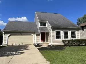 Main picture of 2541 Birchcrest Dr SE