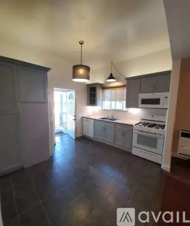 Main picture of 611 Santa Clara Ave