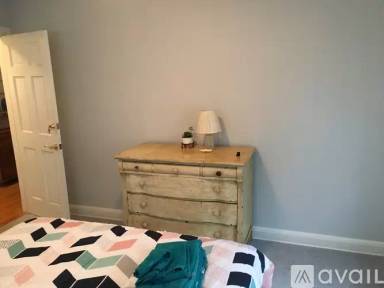 Main picture of 605 Forest View Rd
