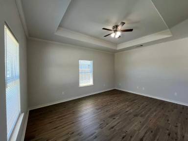 Main picture of 3449 Lawnview St