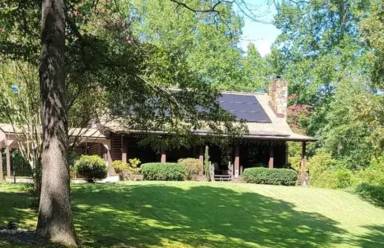Main picture of 3550 Holderness Ln