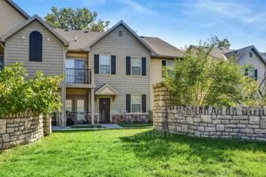 Main picture of Addison Woods