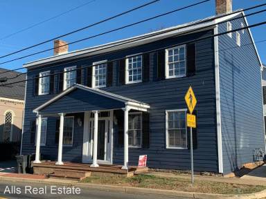 Main picture of 87 E Lee St