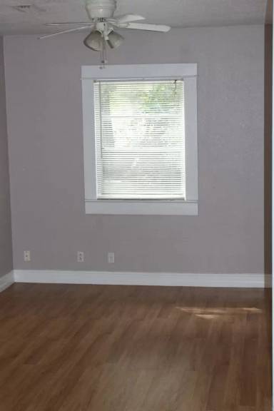 Main picture of 511 E Concord St