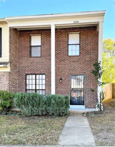 Main picture of 2344 N Orchid Dr