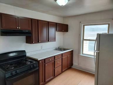 Main picture of 184 Santee St