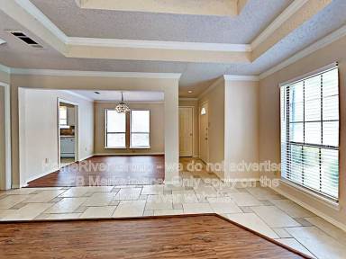 Main picture of 3315 Sara Dr