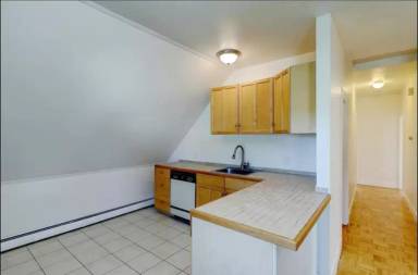 Main picture of 6 Poplar St