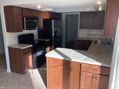 Main picture of 13049 Apple Tree Ln
