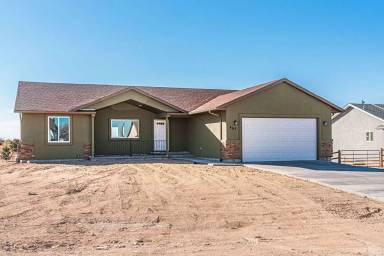 Main picture of 467 S Laporte Dr