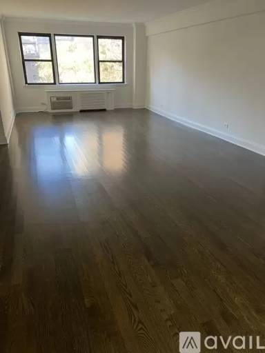 Main picture of 20 Beekman Pl
