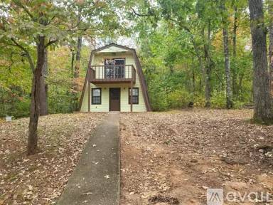 Main picture of 220 Cattail Ln