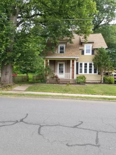 Main picture of 21 West St