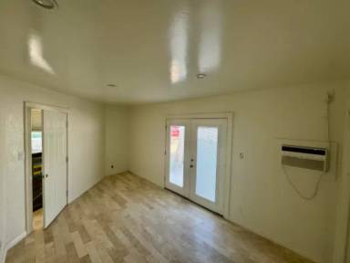 Main picture of 713 E Elder St