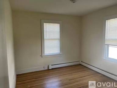 Main picture of 39 Vance St