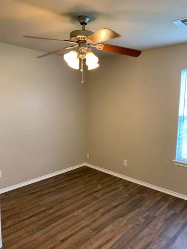 Main picture of 903-85 River Xing