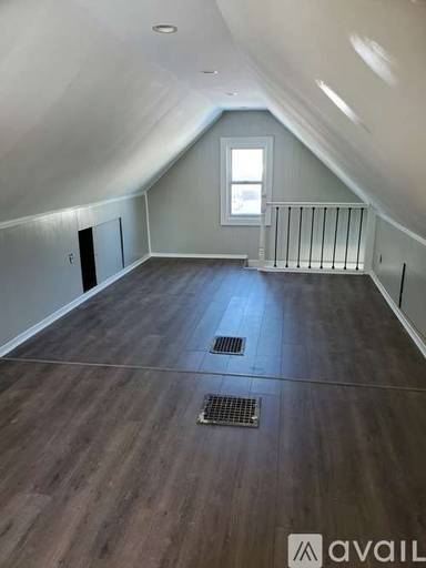 Main picture of 2923 Howey Rd