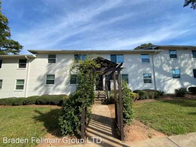 Main picture of Arbors of East Atlanta