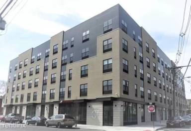 Main picture of 429 Bergen Ave