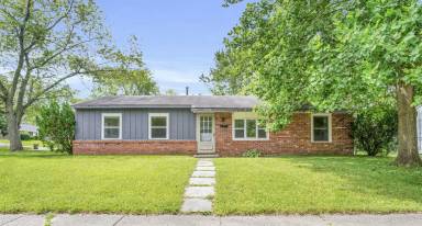 Main picture of 2719 E High St