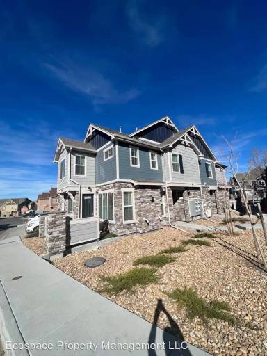 Main picture of 5762 S Addison Way