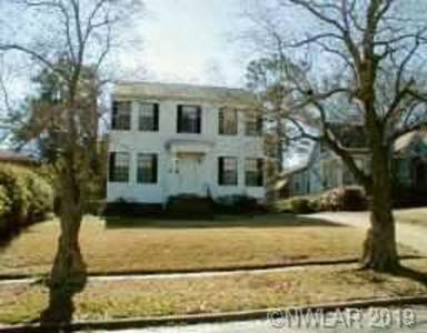 Main picture of 211 Merrick St