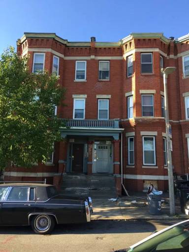 Main picture of 71 Maywood St