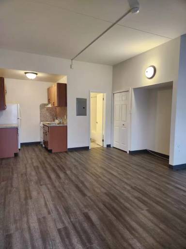 Main picture of 831 Fremont St