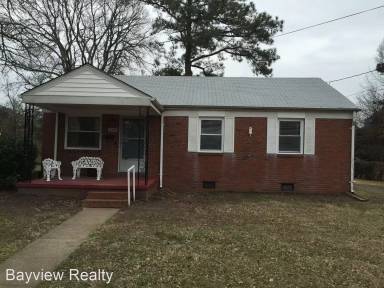 Main picture of 529 Garren Ave