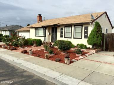 Main picture of 24036 Myrtle St