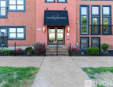 Main picture of 2401 S 12th St