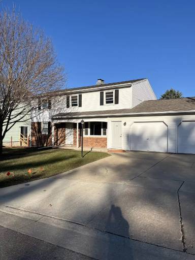 Main picture of 32 Northside Dr