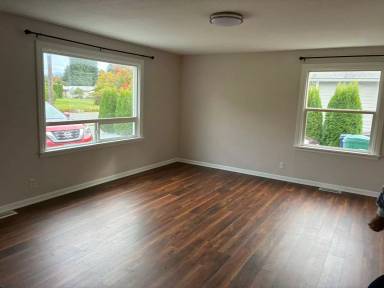 Main picture of 1316 E Fairhaven Ave