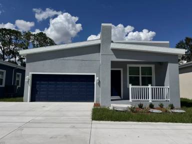 Main picture of 7008 Madison Ave