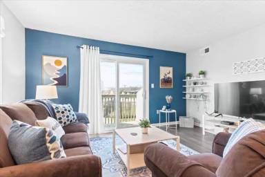 Main picture of 920 Quay Ave