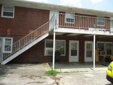 Main picture of 834 Graves St
