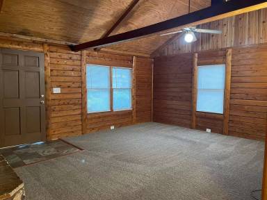 Main picture of 553 Highway 172