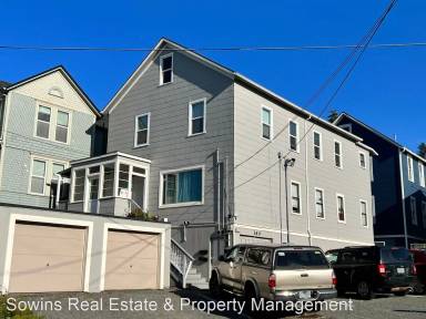 Main picture of 160 Columbia Ave