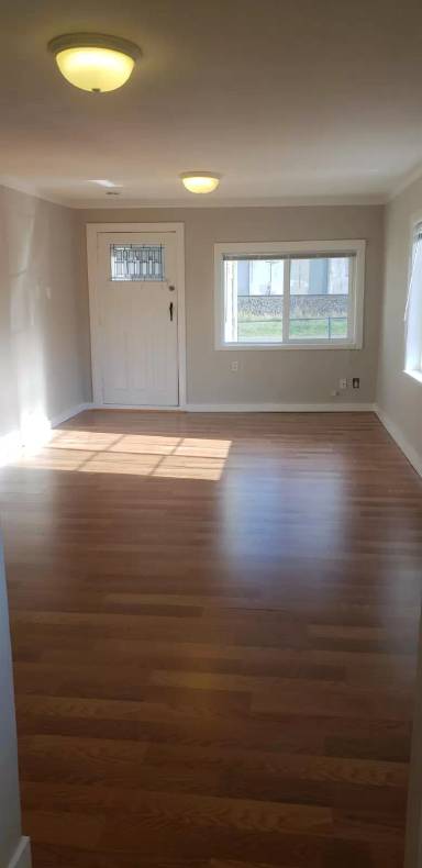 Main picture of 851 1st Ave N