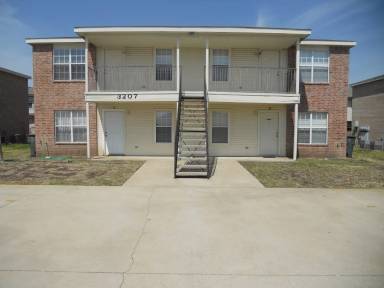 Main picture of 3207 Toledo Dr