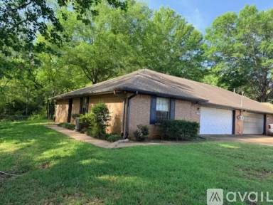 Main picture of 2711 Augusta St