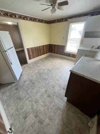 Main picture of 26 Genesee St