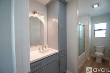 Main picture of 1147 W 170th St