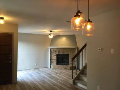 Main picture of Huntington Cove Townhomes & Apartments