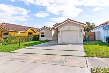 Main picture of 5340 NW 188th St