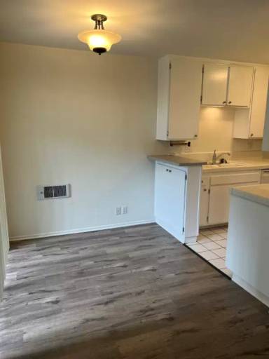 Main picture of 1132 E Meta St